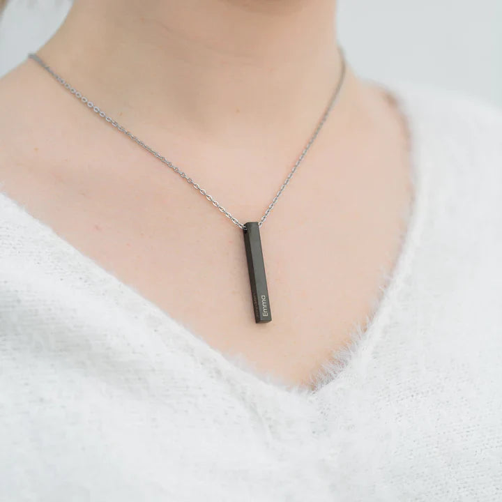 Collana Barre 3D Incisa - Eleganza personalizzata