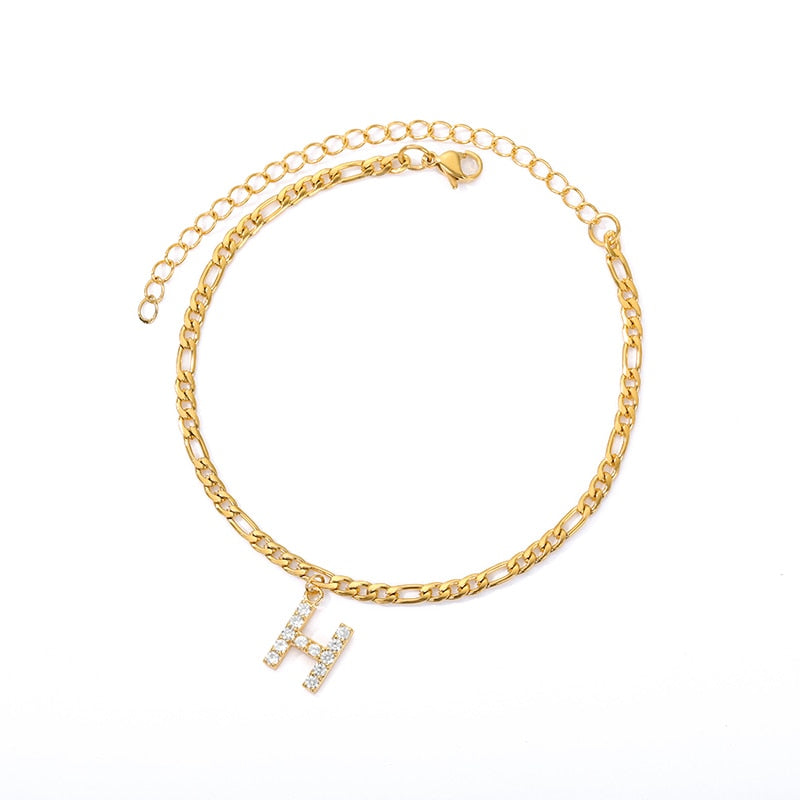 Armbånd med personlig initial – Skreddersydd eleganse