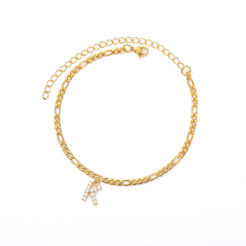 Armbånd med personlig initial – Skreddersydd eleganse